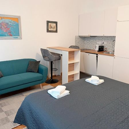 Apartment Sovre Belgrad Exterior foto