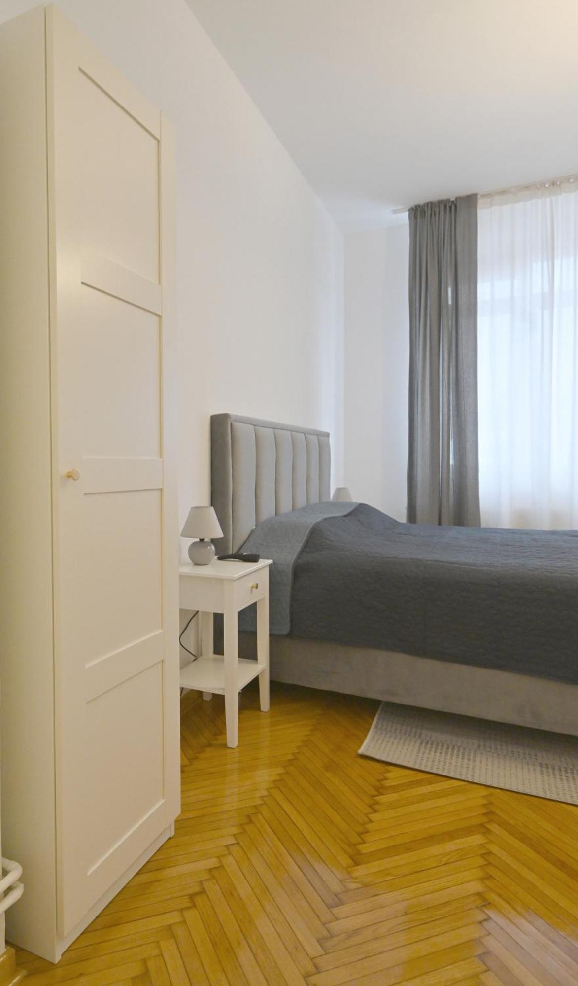 Apartment Sovre Belgrad Exterior foto